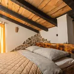 Cozy In With Wifi Blaca